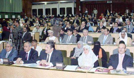 جانب من المشاركين في المؤتمر الوطني للاتحاد العام لنساء اليمن